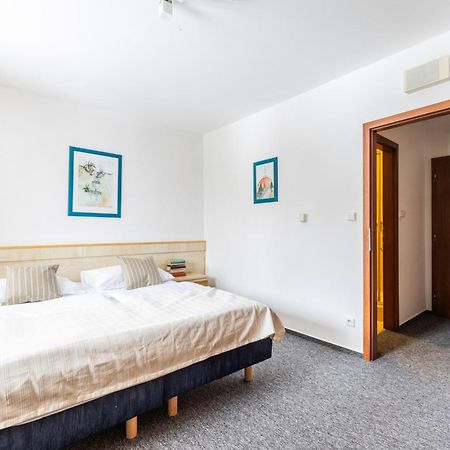 Hotel Petrovy Kameny Karlova Studánka Cameră foto